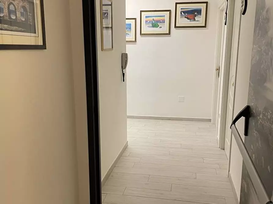 Immagine 27 di Albergo/B&B/Residence in vendita  a Alba Adriatica