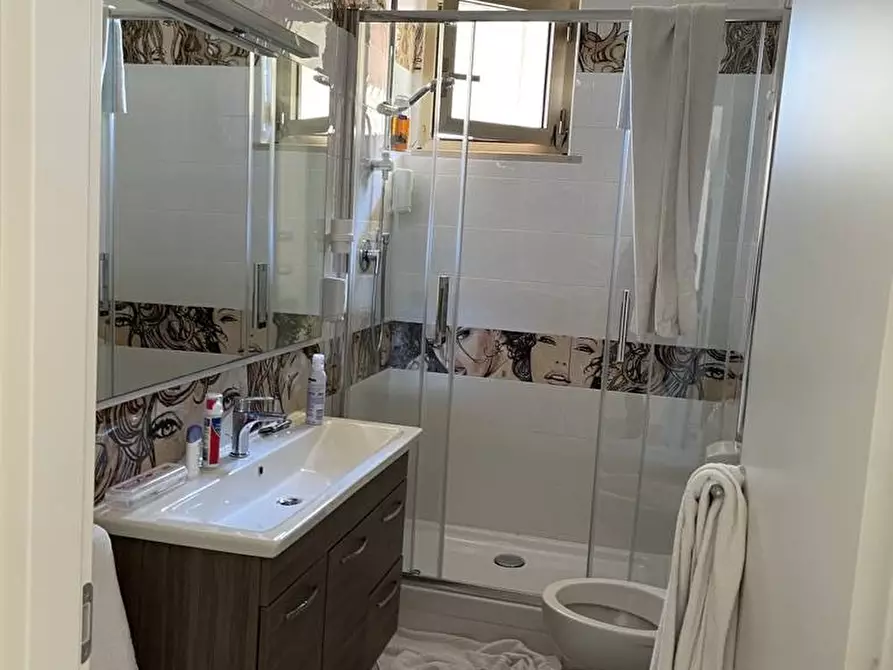 Immagine 29 di Albergo/B&B/Residence in vendita  a Alba Adriatica