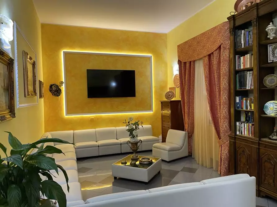 Immagine 4 di Albergo/B&B/Residence in vendita  a Alba Adriatica