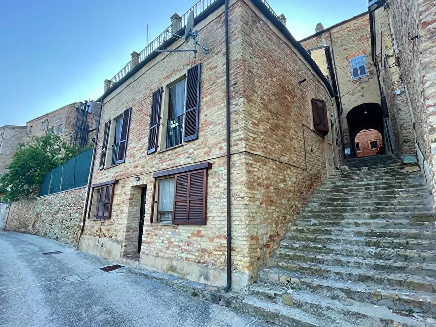 Immagine 3 di Appartamento in vendita  in via benvignati a Ripatransone