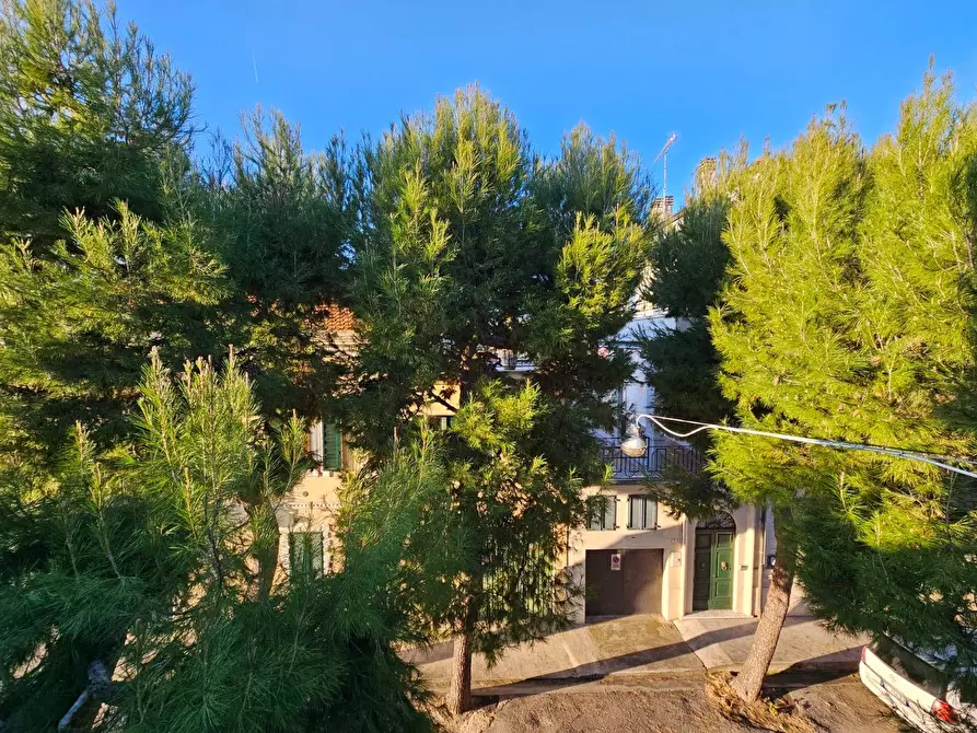 Immagine 10 di Appartamento in vendita  in via nardi a Porto San Giorgio