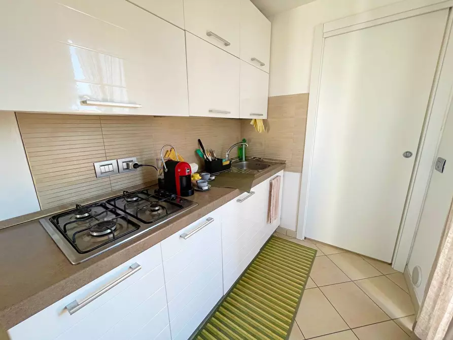 Immagine 23 di Attico in vendita  in lungomare alcide de gasperi a Grottammare