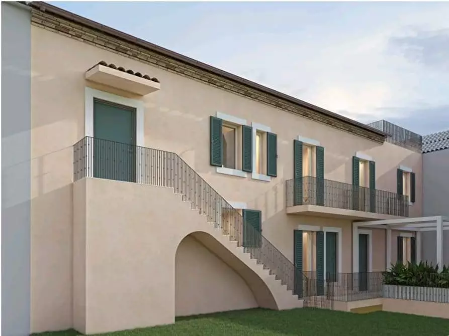 Immagine 5 di Appartamento in vendita  in via fratelli rosselli a Grottammare