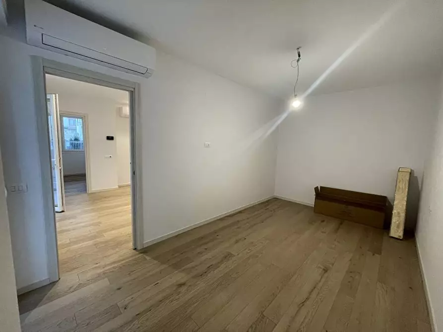 Immagine 23 di Appartamento in vendita  a San Benedetto Del Tronto