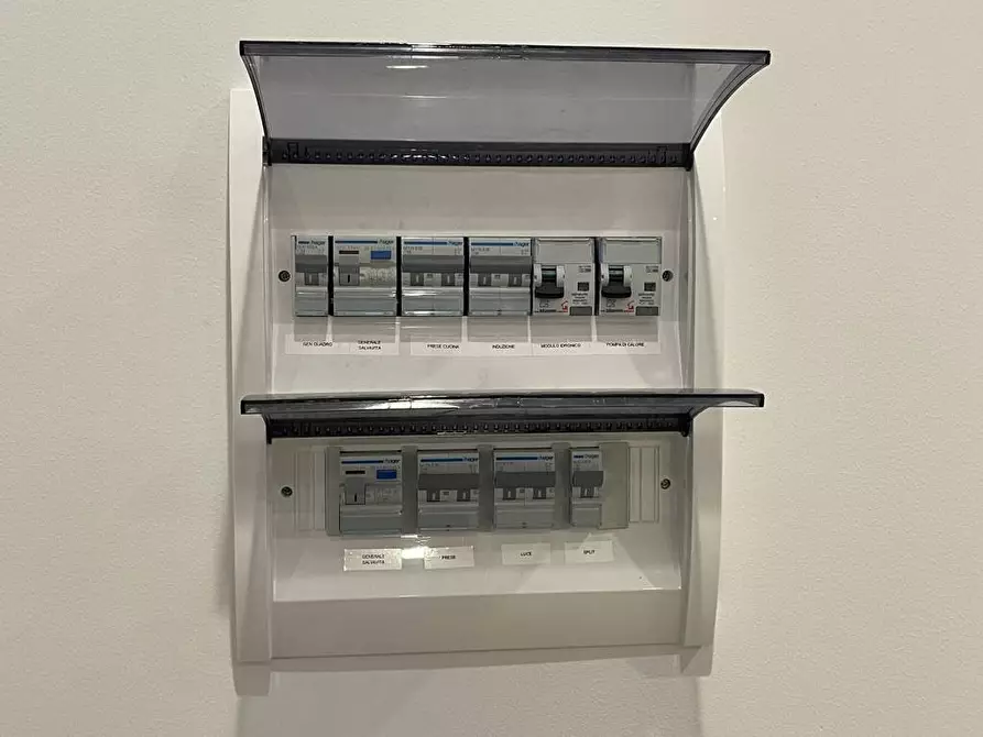 Immagine 25 di Appartamento in vendita  a San Benedetto Del Tronto