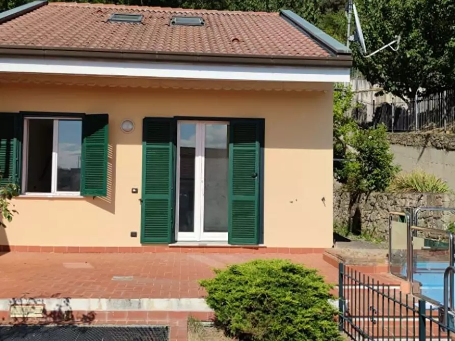 Immagine 1 di Villa in vendita  in Gameragna a Celle Ligure