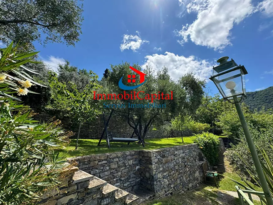 Immagine 23 di Villa in vendita  in Via Franco Molfino a Camogli