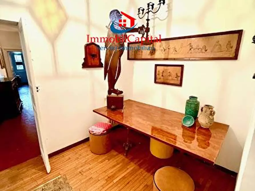 Immagine 2 di Appartamento in vendita  in Via Cavour a Santa Margherita Ligure