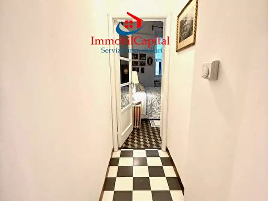 Immagine 13 di Appartamento in vendita  in Via Cavour a Santa Margherita Ligure