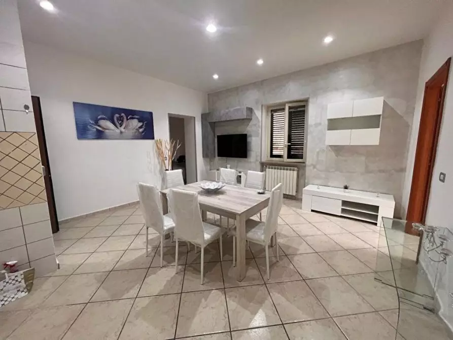 Immagine 5 di Palazzo in vendita  in Condotto a Casagiove