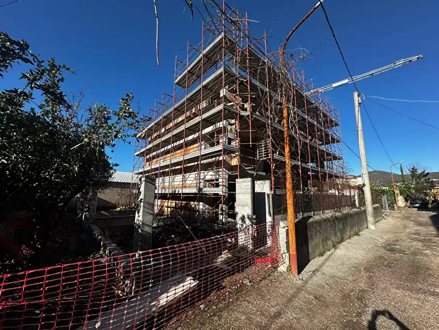 Immagine 2 di Casa indipendente in vendita  in via nazionale appia a Casagiove