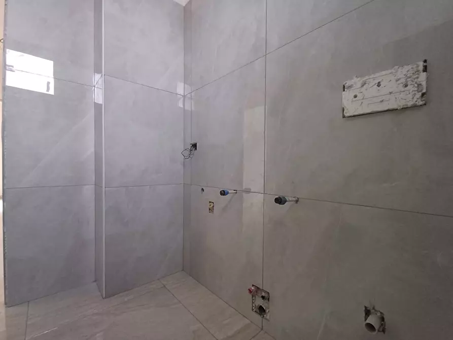 Immagine 21 di Appartamento in vendita  in via arcivescovo pontillo a Casagiove