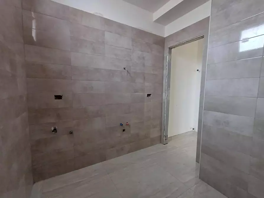 Immagine 23 di Appartamento in vendita  in Arcivescovo Pontillo a Casagiove