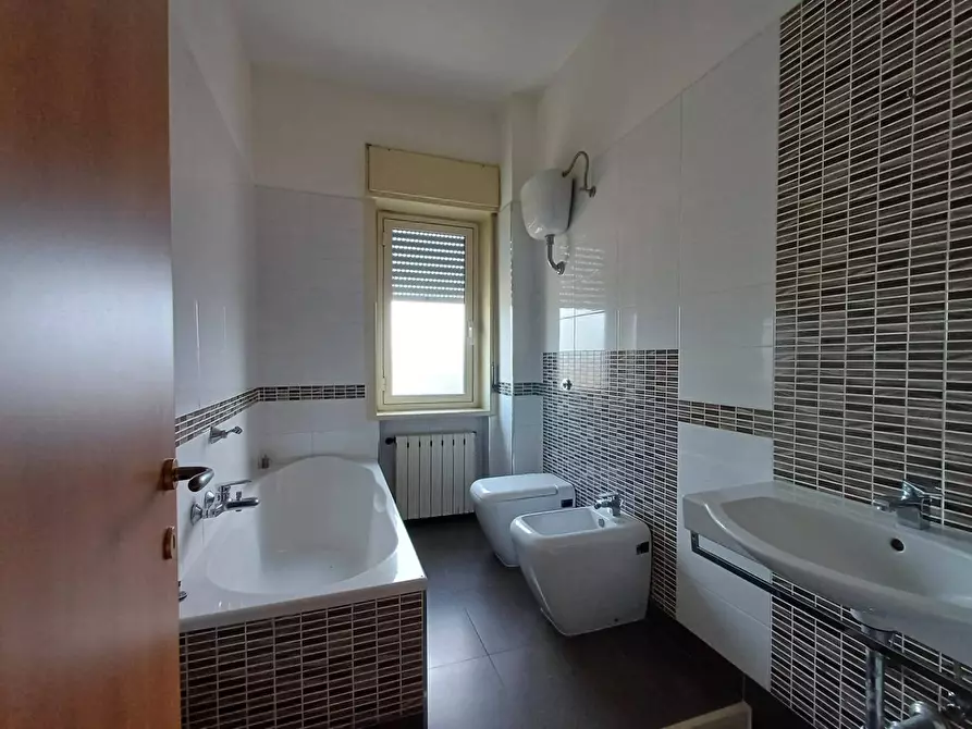 Immagine 20 di Appartamento in vendita  in VIA NAPOLI a Casagiove