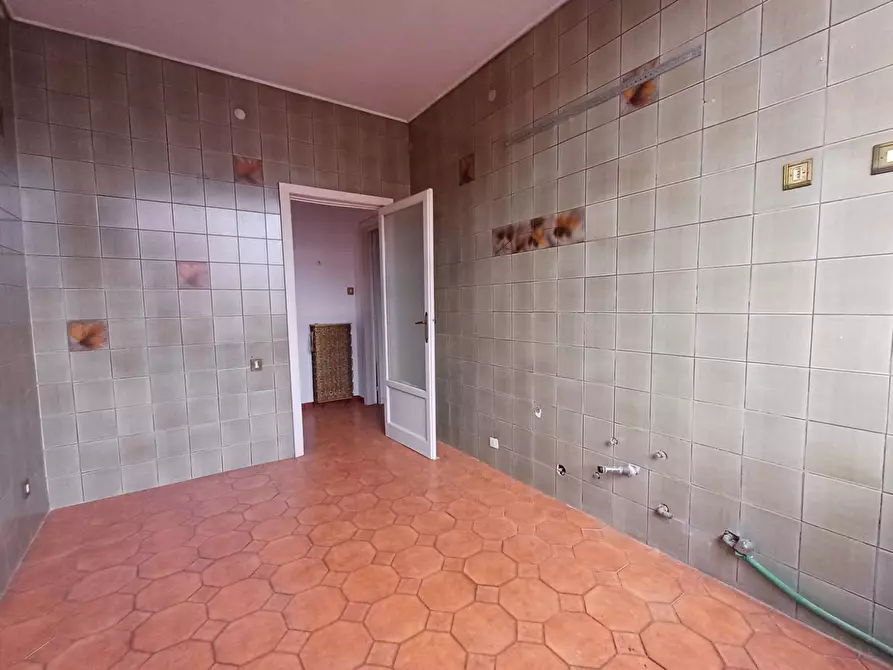 Immagine 7 di Appartamento in vendita  in VIA CECCANO a Caserta