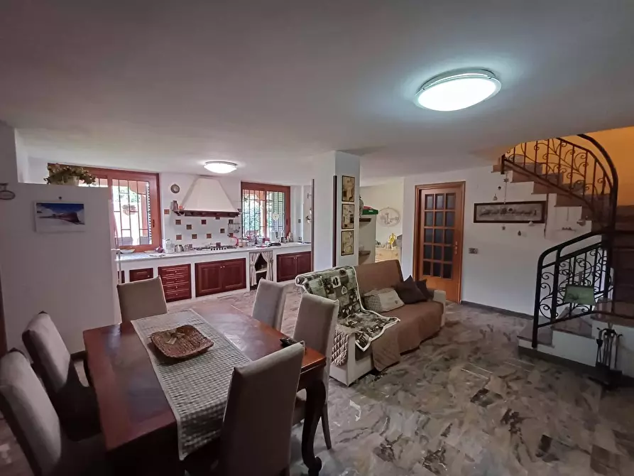 Immagine 16 di Villetta a schiera in vendita  in VIA MADONNA DI POMPEI a Casagiove