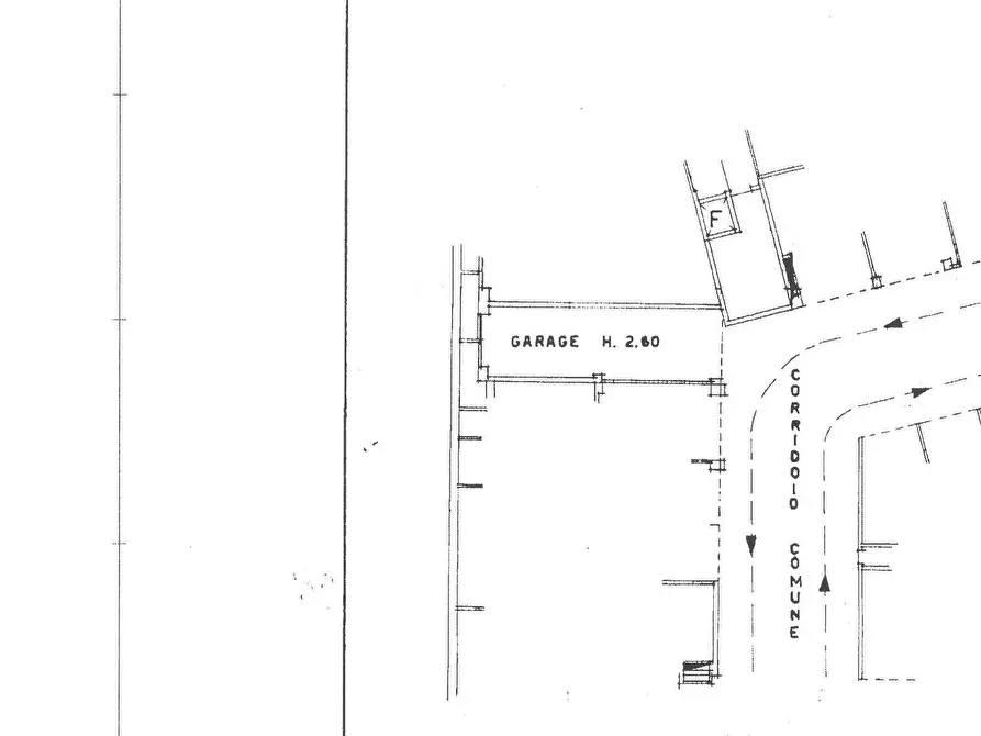 Immagine 2 di Box auto in vendita  in Via Del Carmine a Padova