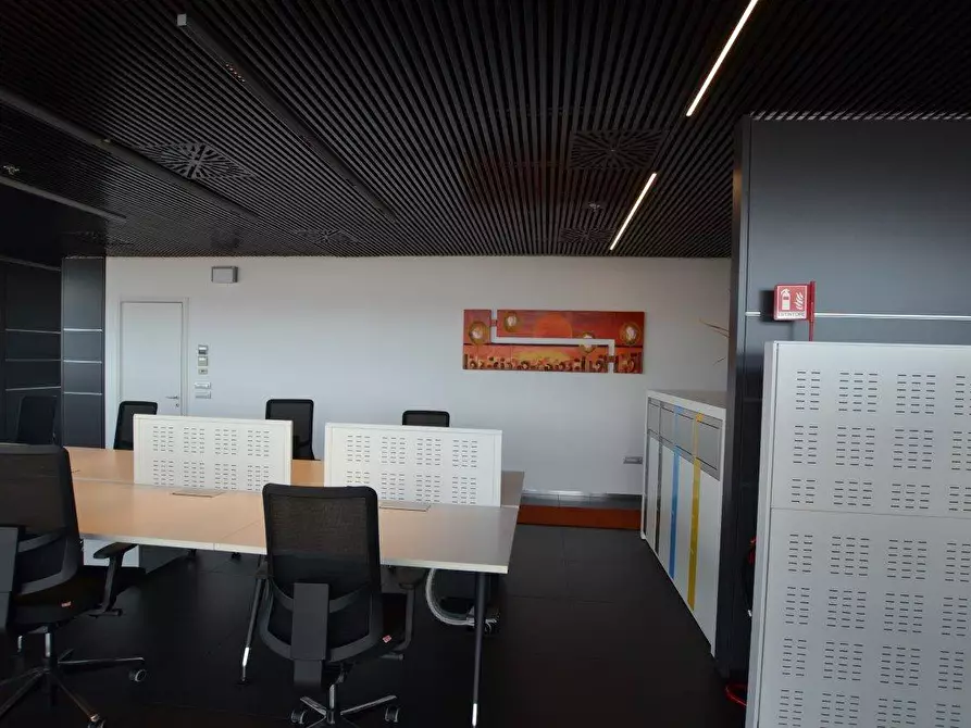 Immagine 11 di Ufficio in affitto  in Via San Marco a Padova