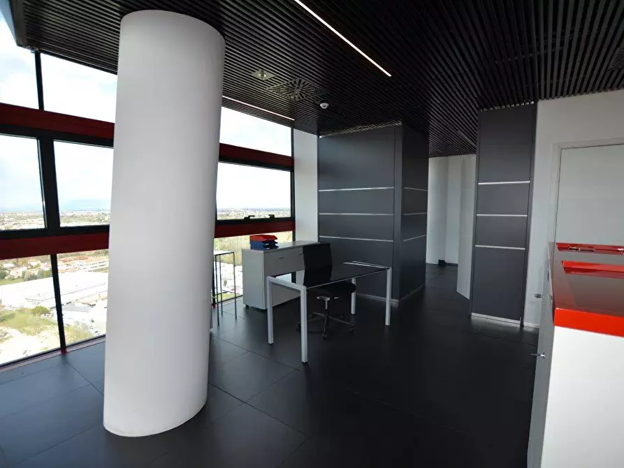 Immagine 12 di Ufficio in affitto  in Via San Marco a Padova