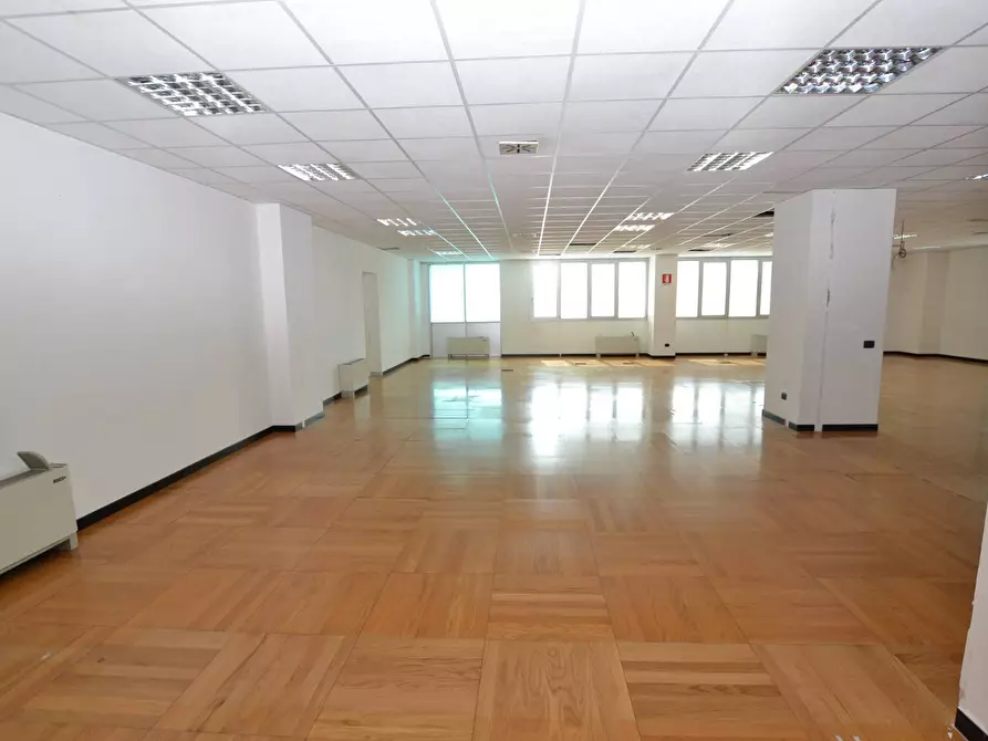 Immagine 7 di Ufficio in vendita  in ZONA INDUSTRIALE EST a Padova