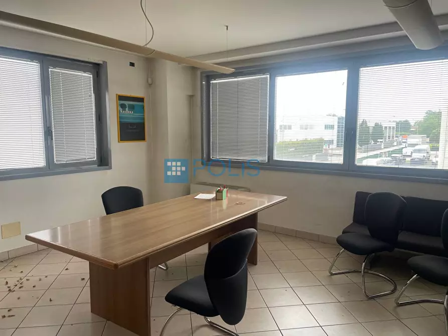 Immagine 12 di Capannone industriale in vendita  in ZONA INDUSTRIALE a Carbonera