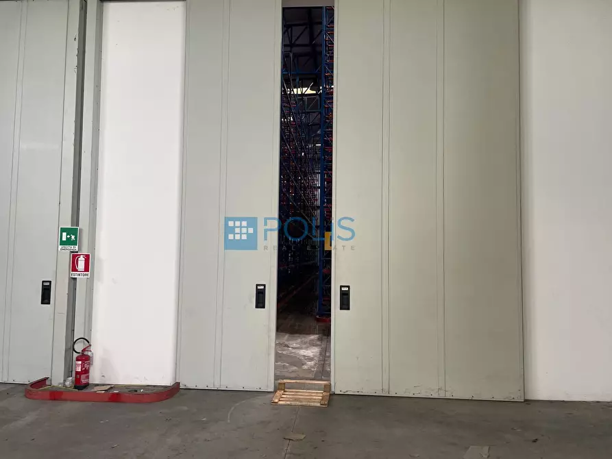 Immagine 7 di Capannone industriale in vendita  in VIA  DELL'ARTIGIANATO a Pernumia