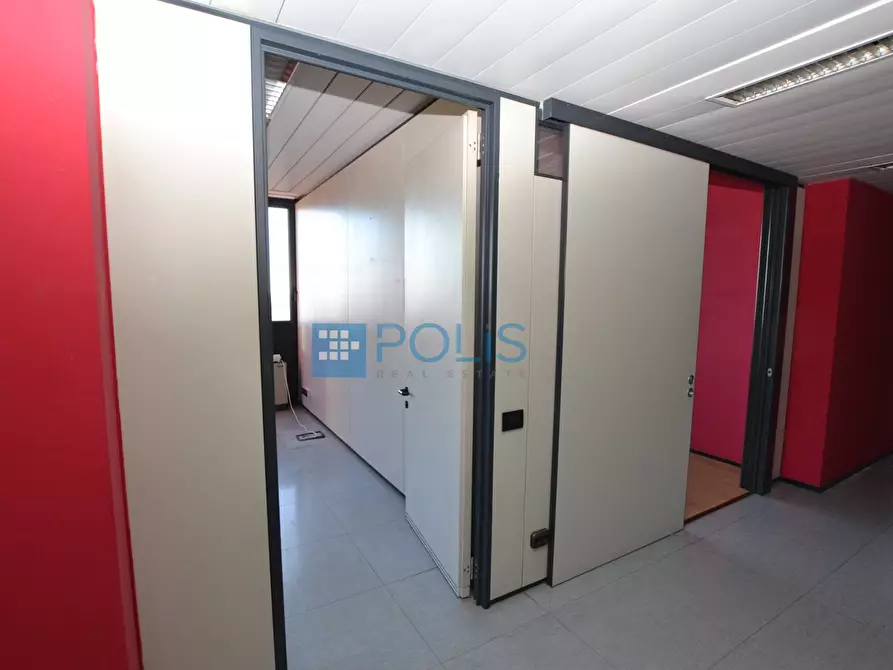 Immagine 15 di Ufficio in affitto  in Stanga a Padova