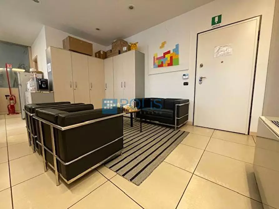 Immagine 14 di Ufficio in affitto  in Via Longhin a Padova