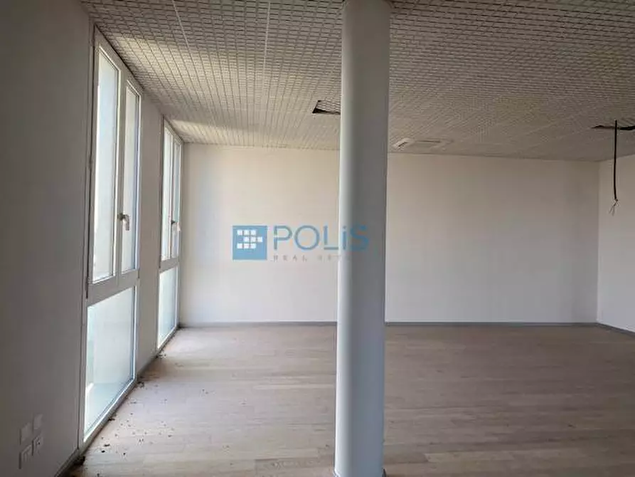 Immagine 14 di Ufficio in vendita  in PONTE SAN NICOLO' a Ponte San Nicolò