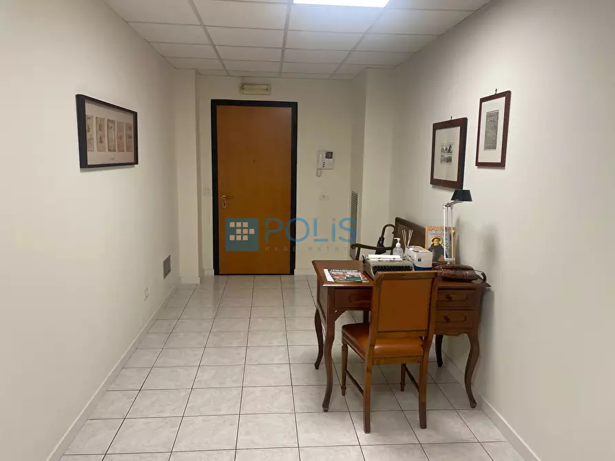 Immagine 3 di Ufficio in affitto  in Viale Navigazione Interna a Padova