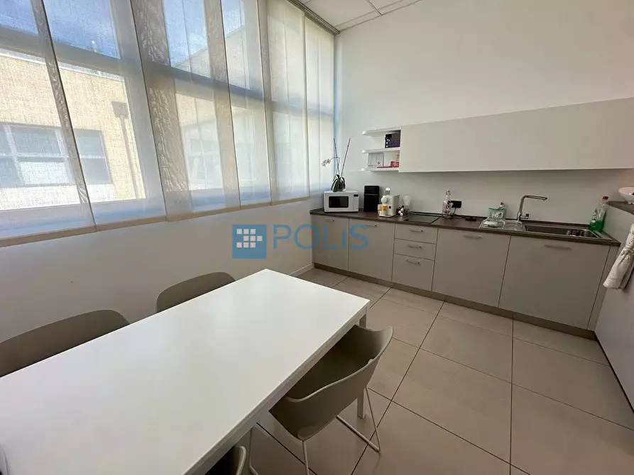 Immagine 6 di Ufficio in affitto  in VIA POLA a Torri Di Quartesolo