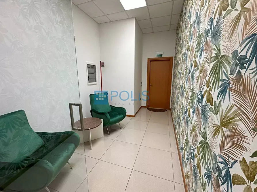 Immagine 4 di Ufficio in affitto  in VIA POLA a Torri Di Quartesolo