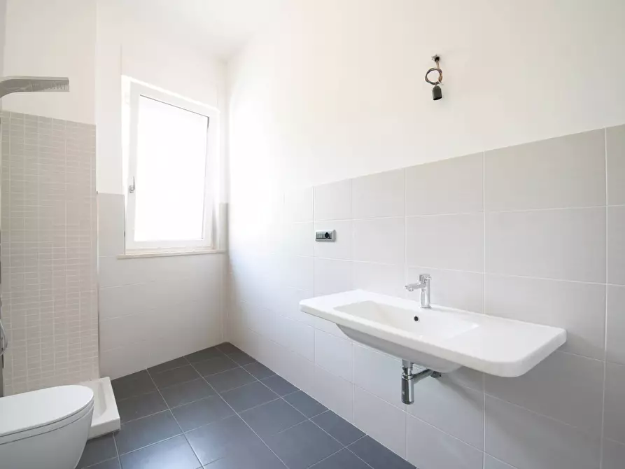 Immagine 21 di Appartamento in affitto  in Via Antonio Lo Frasso a Cagliari