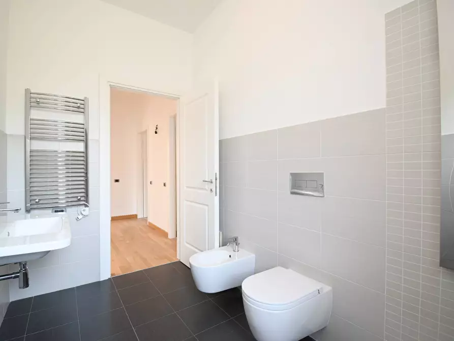 Immagine 23 di Appartamento in affitto  in Via Antonio Lo Frasso a Cagliari