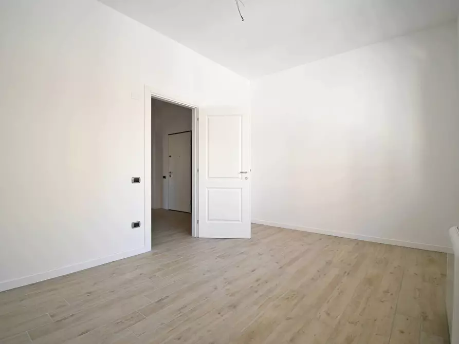 Immagine 4 di Ufficio in affitto  in Via Antonio Lo Frasso a Cagliari