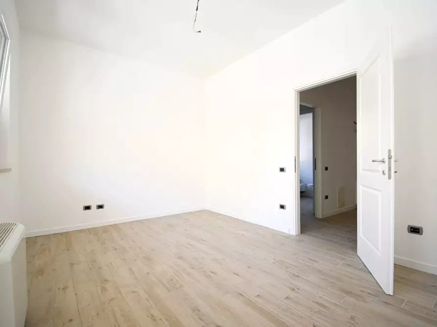 Immagine 5 di Ufficio in affitto  in Via Antonio Lo Frasso a Cagliari