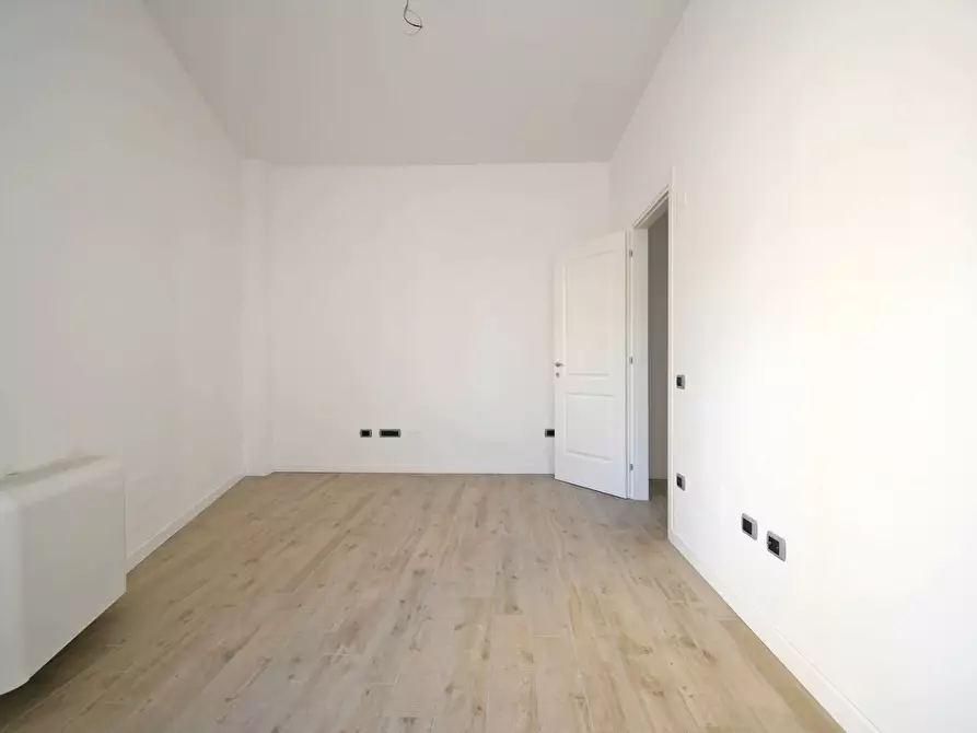 Immagine 9 di Ufficio in affitto  in Via Antonio Lo Frasso a Cagliari