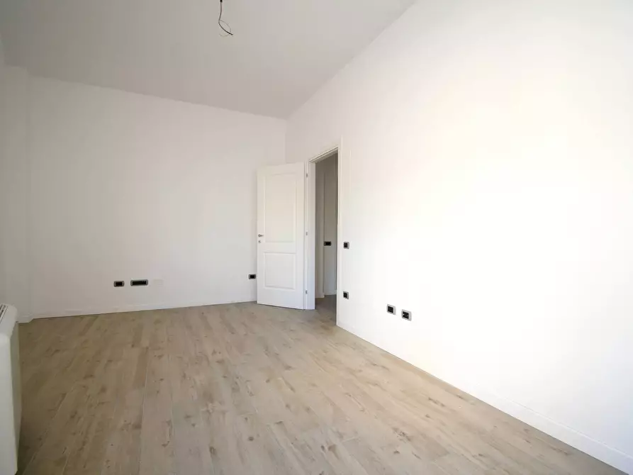 Immagine 10 di Ufficio in affitto  in Via Antonio Lo Frasso a Cagliari