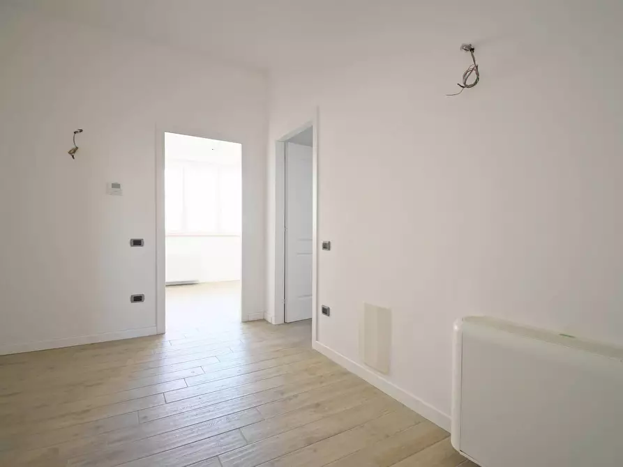 Immagine 13 di Ufficio in affitto  in Via Antonio Lo Frasso a Cagliari