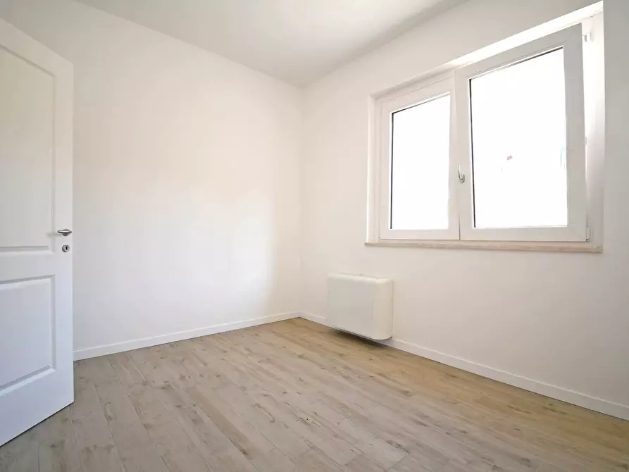 Immagine 8 di Ufficio in affitto  in Via Antonio Lo Frasso a Cagliari