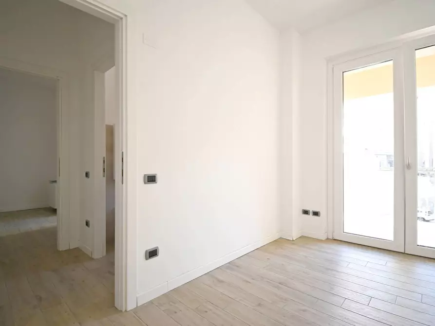 Immagine 20 di Ufficio in affitto  in Via Antonio Lo Frasso a Cagliari