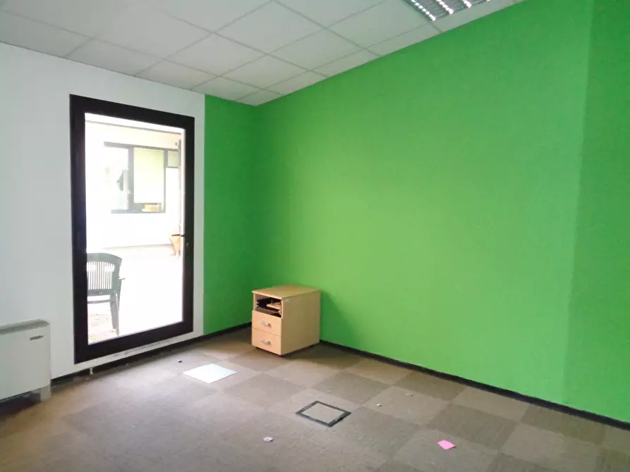 Immagine 15 di Ufficio in vendita  in Via da palestrina a Firenze