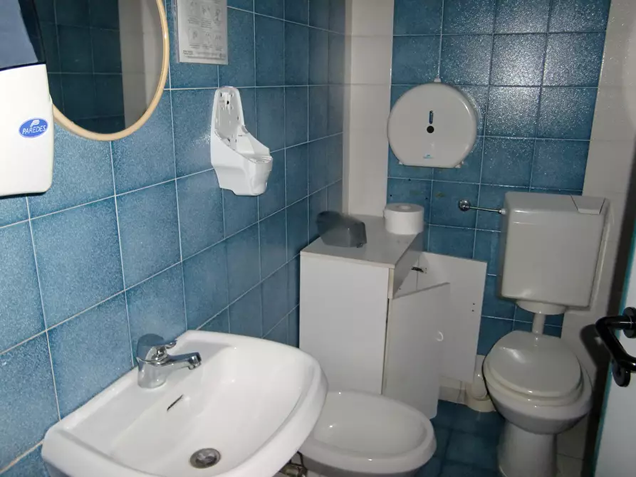 Immagine 17 di Ufficio in vendita  in Via da palestrina a Firenze