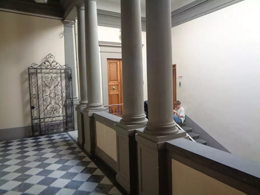 Immagine 7 di Ufficio in affitto  in Piazza Santissima annunziata a Firenze