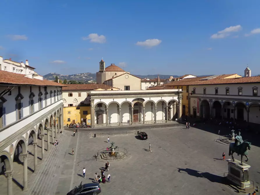 Immagine 11 di Ufficio in affitto  in Piazza Santissima annunziata a Firenze