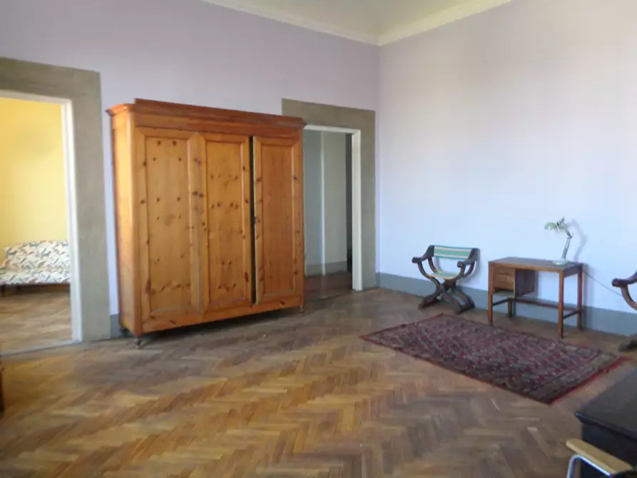 Immagine 15 di Ufficio in affitto  in Piazza Santissima annunziata a Firenze