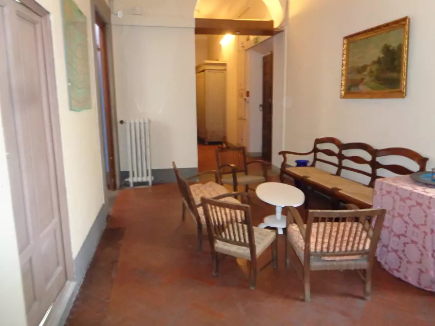 Immagine 16 di Ufficio in affitto  in Piazza Santissima annunziata a Firenze