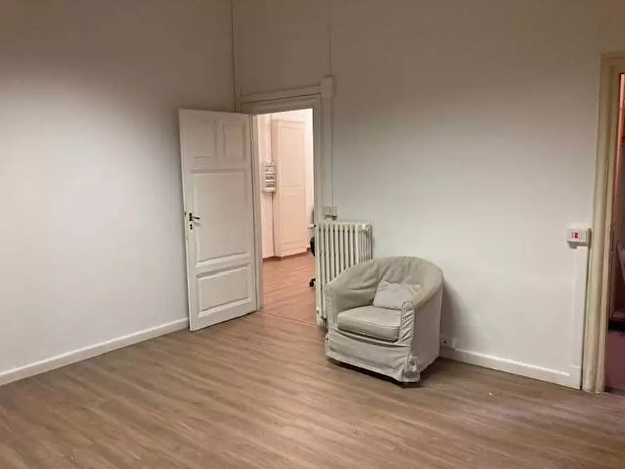 Immagine 2 di Ufficio in affitto  in Via Puccinotti a Firenze