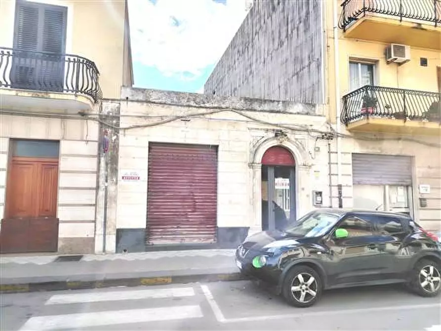 Immagine 12 di Attività commerciale in affitto  in CORSO VITTORIO EMANUELE a Floridia