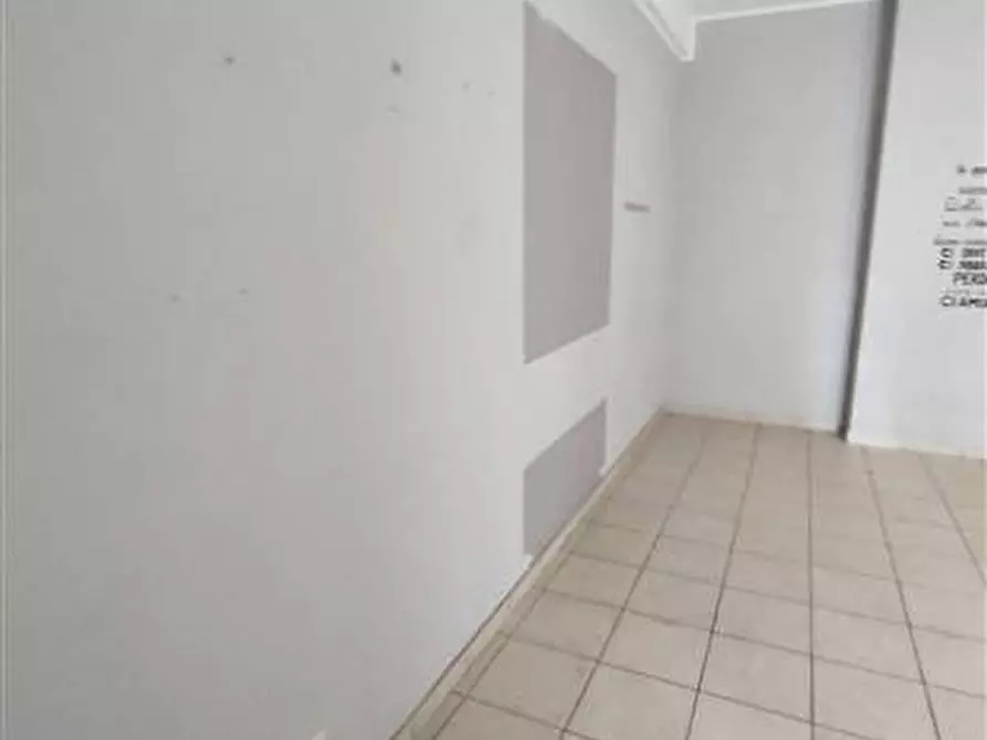 Immagine 5 di Appartamento in vendita  in VIALE VITTORIO VENETO a Floridia